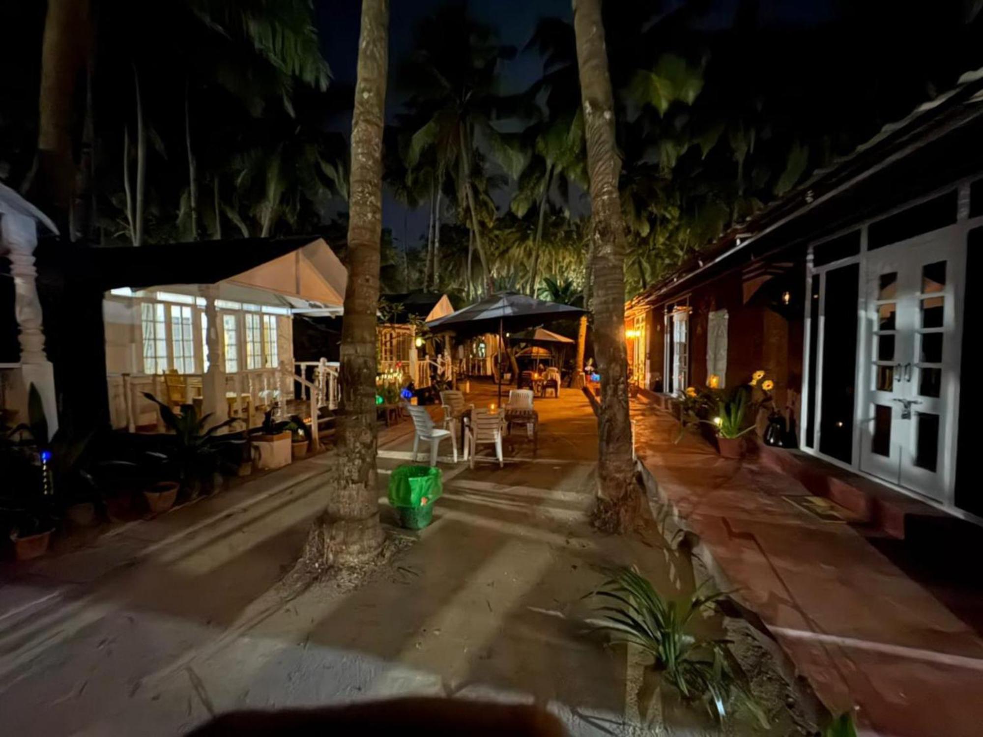 The Charming Nights Hotell Palolem Eksteriør bilde
